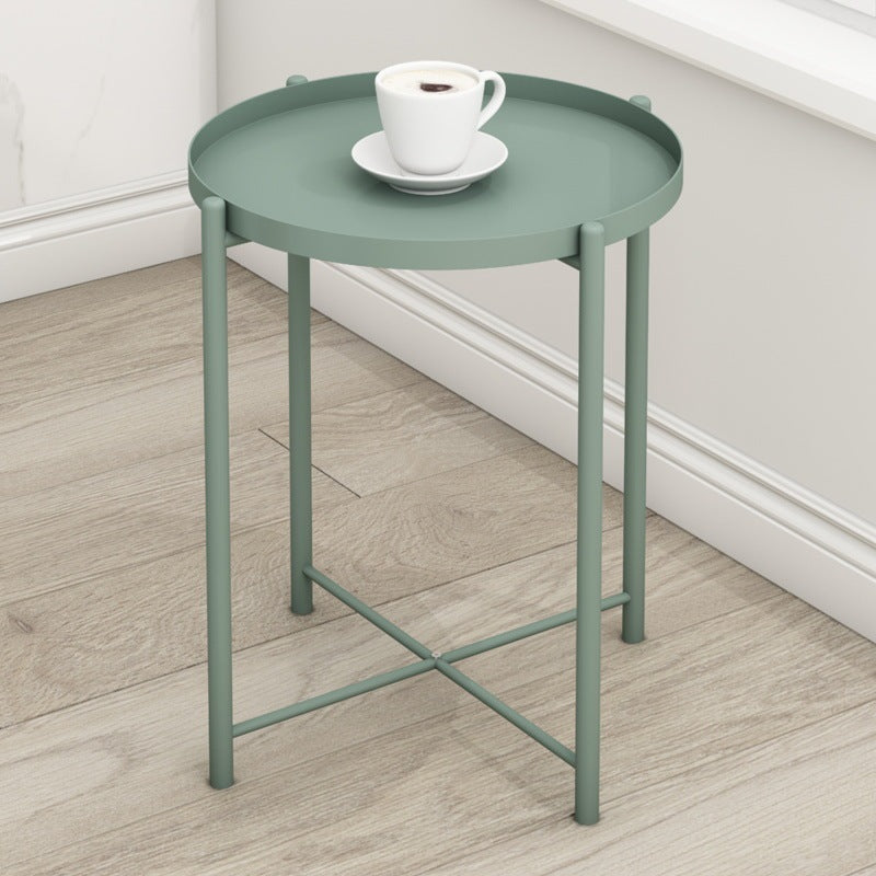 Petite table basse nordique pour chambre à coucher