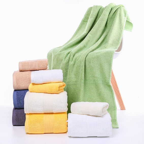 Serviette de bain en coton coloré