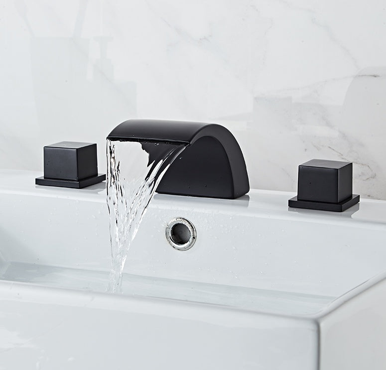 Robinet de lavabo à trois trous à double poignée pour eau chaude et froide