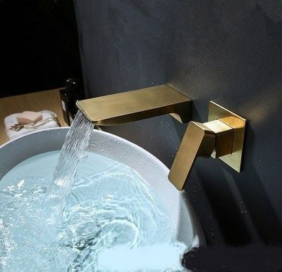 Concealed Copper Wall-Mounted Black Hot And Cold Water Waterfall Basin Faucet