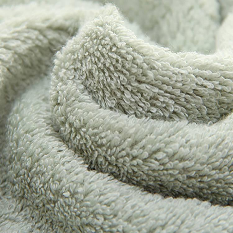 Serviette de bain épaisse en pur coton