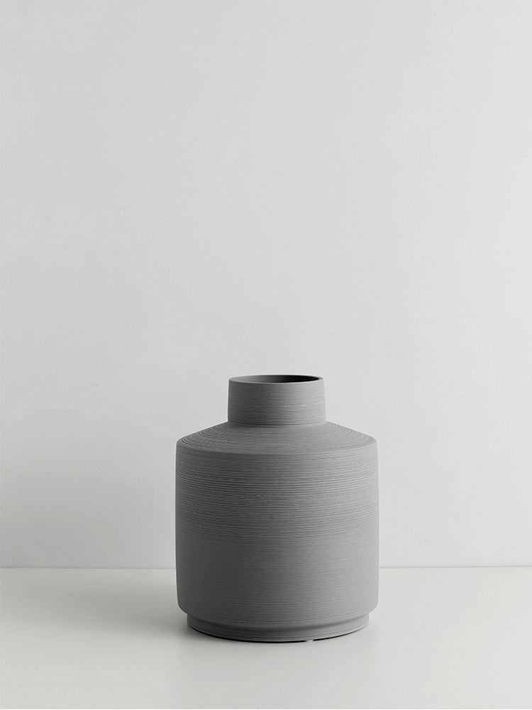 Ceramic vase