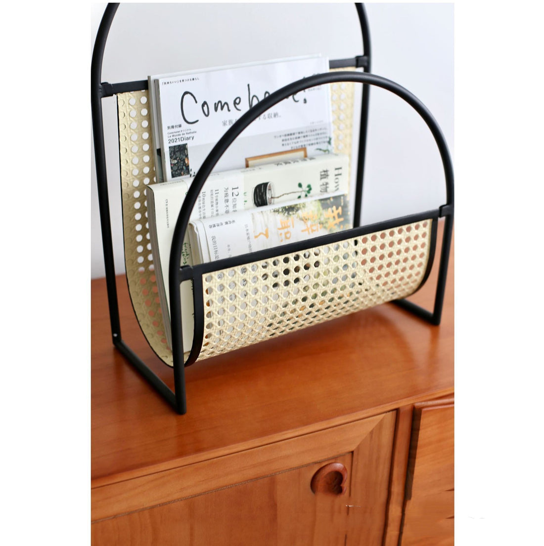 Retro Living Room Sofa Storage INS Cafe Magazine Rack