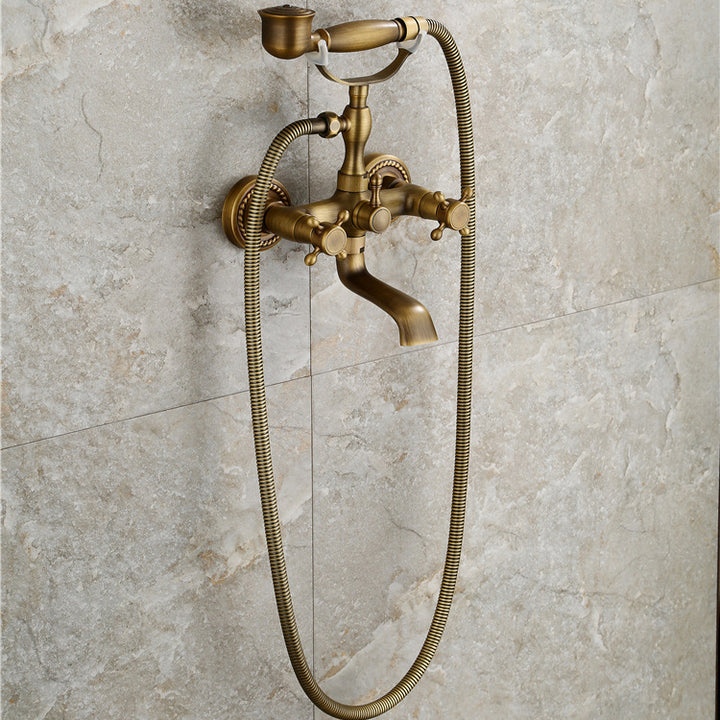 Antique copper bathtub faucet