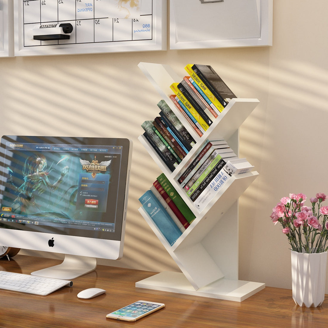 Simple shelf for desktop tree bookshelf