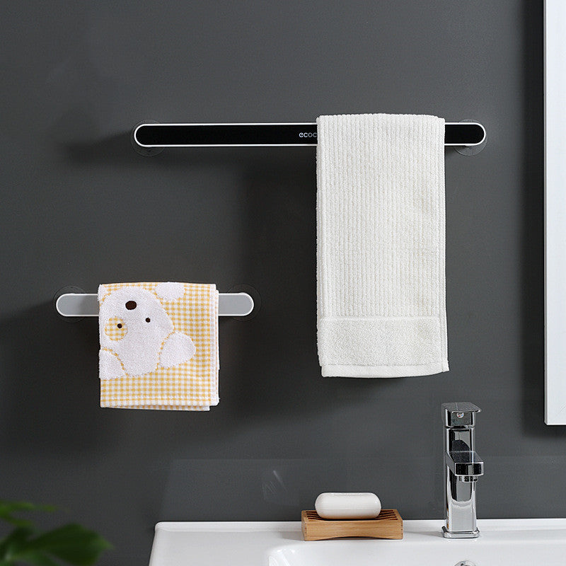 Suction cup hanger for bathroom and bathroom