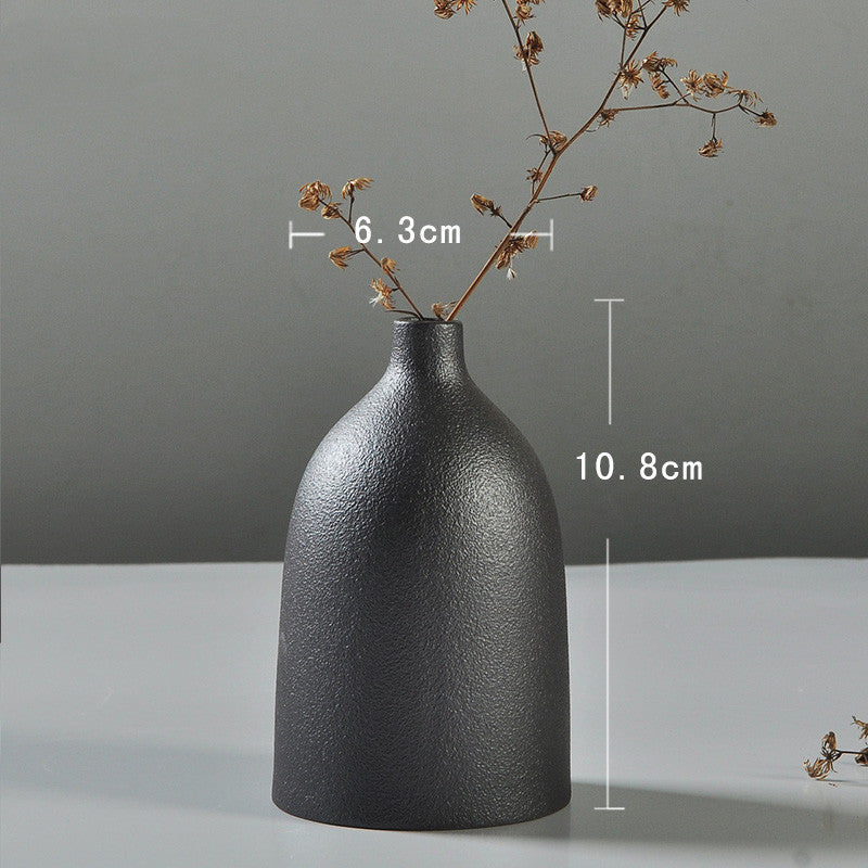 Vase et pot de fleurs en céramique