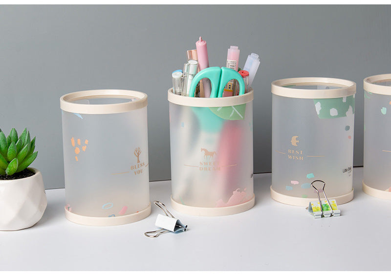 Transparent frosted pen holder