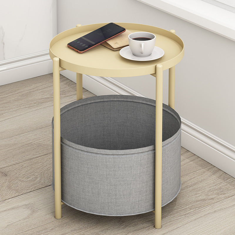 Petite table basse nordique pour chambre à coucher