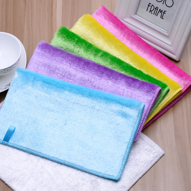 Absorbent And Lint-free Kitchen Cloths Made From Fine Wood Fibres