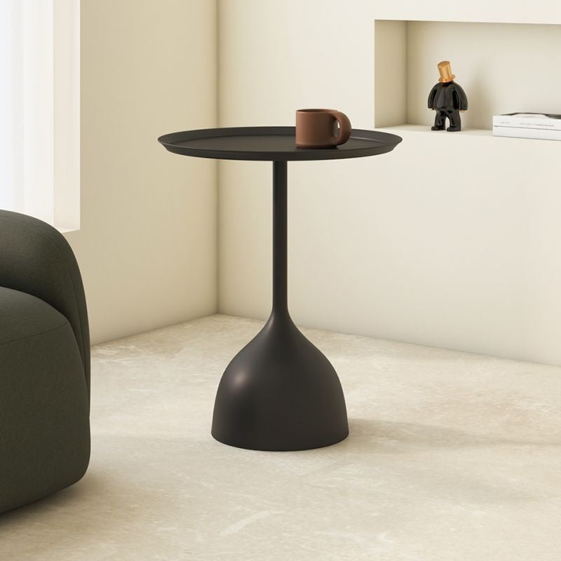 Table d'appoint simple nordique pour petit appartement, canapé, petite table basse