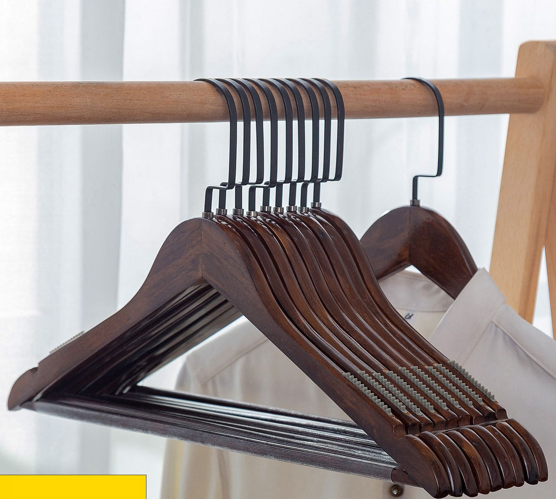 Non-marking Wooden Non-slip Hanger For Supporting Clothes