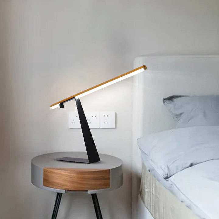 Lampe de table d'étude géométrique à long mât simple et moderne